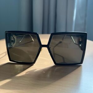 Dior Black Geometric Sunglasses Bold Modern Design